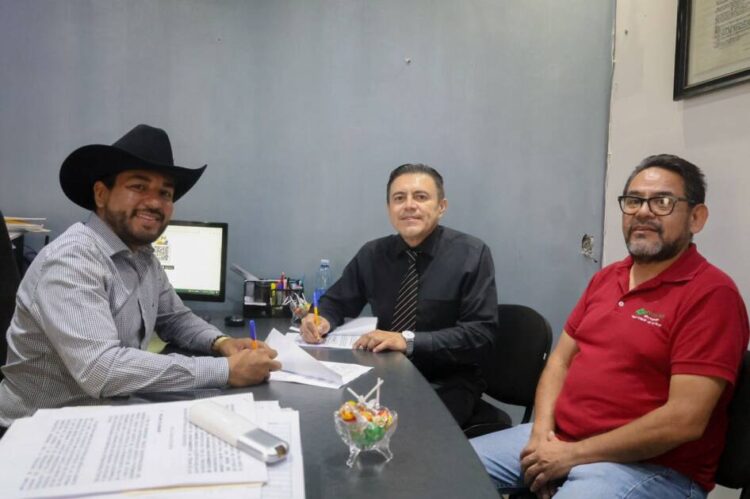 Para impulsar la generación de empleos y trabajo comunitario firman convenio de colaboración Conalep y Ayuntamiento de Los Reyes