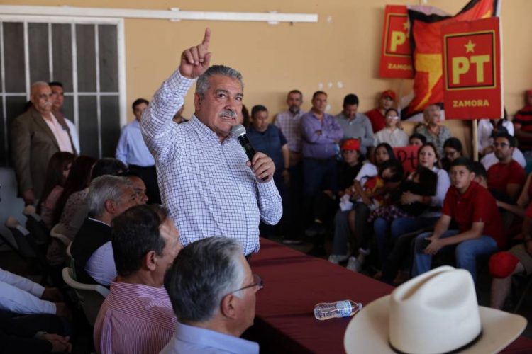 Trabaja Morón en el Senado por el desarrollo de Michoacán