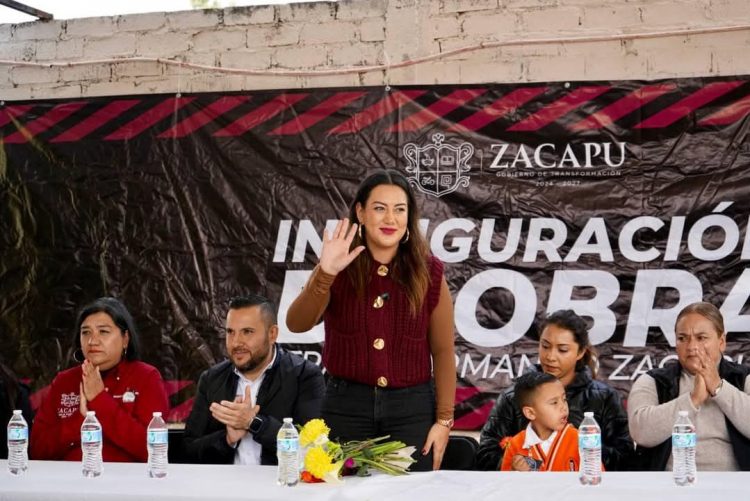 Mónica Valdez Pulido inaugura barda perimetral y fachada en Jardín de Niños Sor Juana Inés de la Cruz