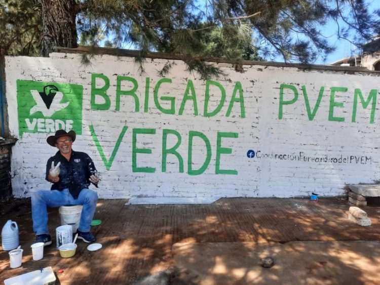 Ahora fue la comunidad de El Pilar la que recibió el apoyo de la Brigada Puruándiro Siempre Verde