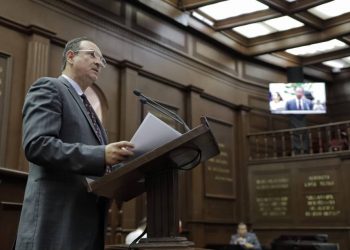 Propone David Martínez Gowman mejoras administrativas en servicio de agua potable