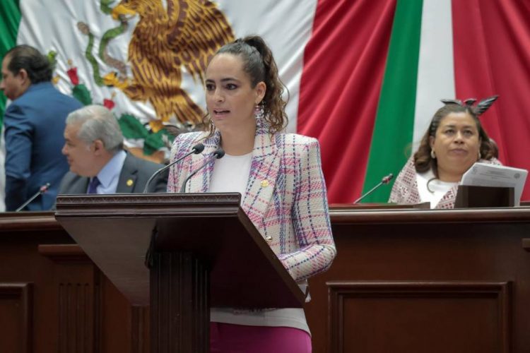 Propone Sandra Arreola sanciones para autoridades por revictimización en casos de violencia de género