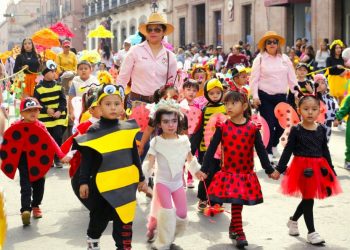 Miles de escuelas dan la bienvenida a la primavera: SEE