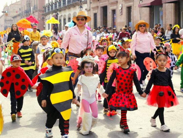 Miles de escuelas dan la bienvenida a la primavera: SEE