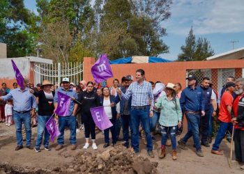 En Chiquimitío, Alfonso Martínez supervisa y arranca diversas obras