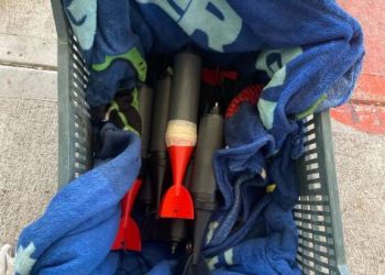 Aseguran 10 artefactos explosivos y armas en Apatzingán