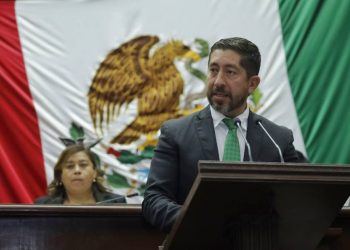 Propone Diputado Abraham Espinoza reforma para incluir a niñas y adolescentes en la definición de misoginia en Michoacán