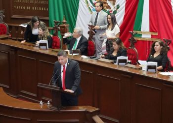 Propone Vicente Gómez iniciativas con sentido social