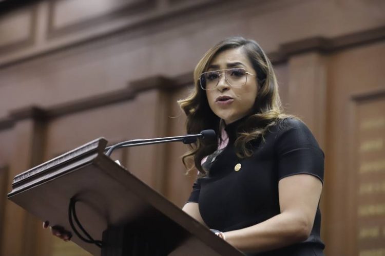 Derecho al cuidado propone Grecia Aguilar que se garantice desde la Constitución Local