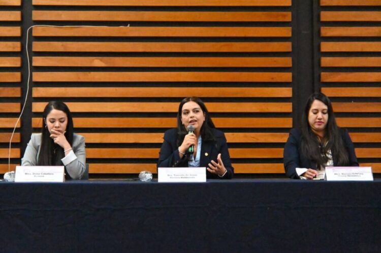 Unidad y sororidad, el camino de las mujeres por la conquista de derechos: diputada Tere Herrera