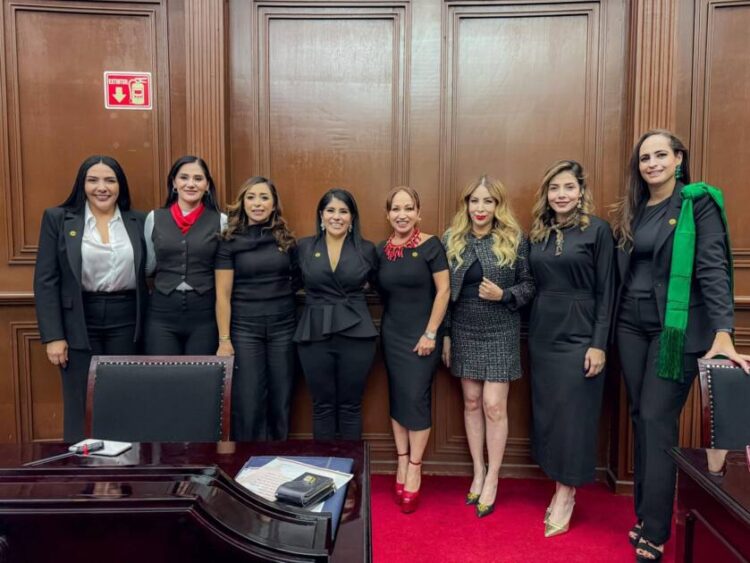 Impulsan diputadas agenda con perspectiva de género en el Congreso