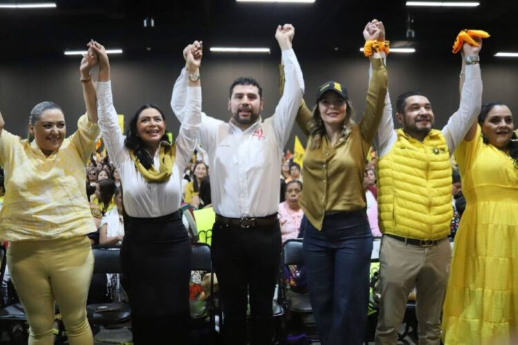 Llegó el momento de las mujeres, y en Araceli Saucedo, el PRD Michoacán tiene un digna representante: Octavio Ocampo