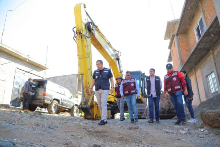 Barragán arranca Échale una Mano a la colonia Flores Magón