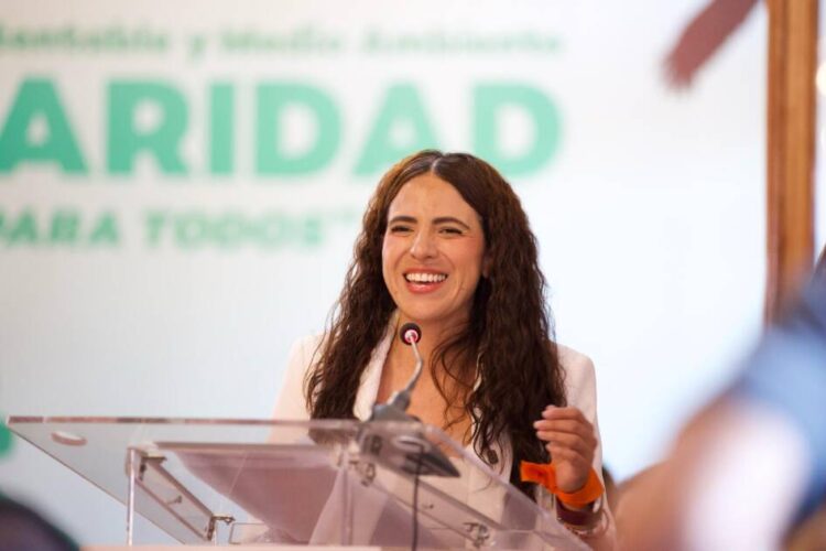 La transformación llegó a la Meseta Purépecha con estufas que dan vida y justicia social: Giulianna Bugarini