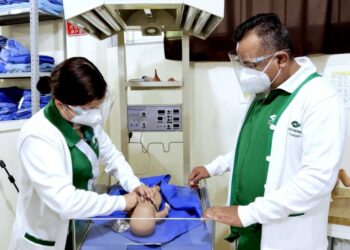 Estudiantes de Enfermería del Conalep refuerzan formación en hospitales de Morelia