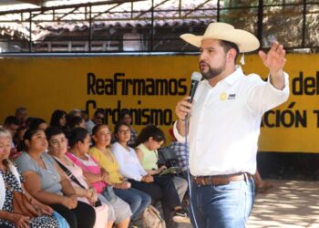 Convenciones distritales y nuevos Comités Municipales, motor de la renovación del PRD en Michoacán: Octavio Ocampo