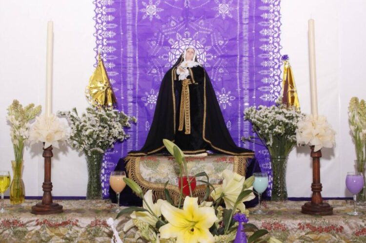 Altar de Dolores: tradición, arte y devoción en Michoacán