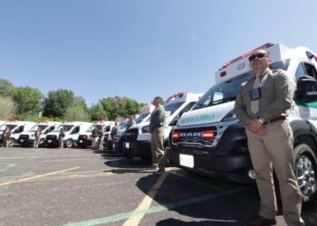 Recibe IMSS Michoacán 32 nuevas ambulancias