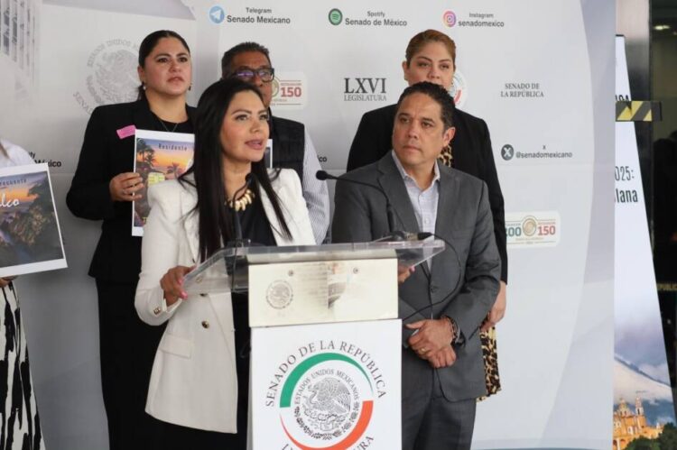 Diputados del PRD en Guerrero y Araceli Saucedo cierran filas para impulsar turismo en dicha entidad