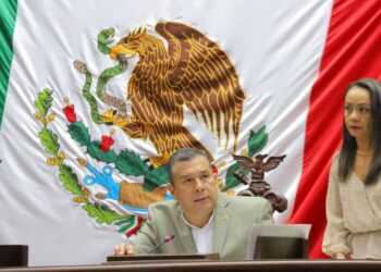 Morena no es botín de nadie, Mora debe dejar la dirigencia: J.C. Barragán