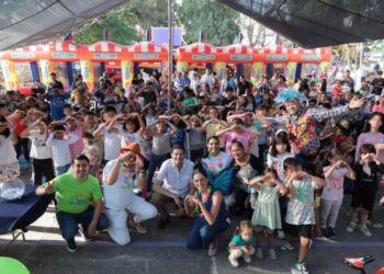 Con inflables gigantes, DIF Morelia celebra a las y los niños
