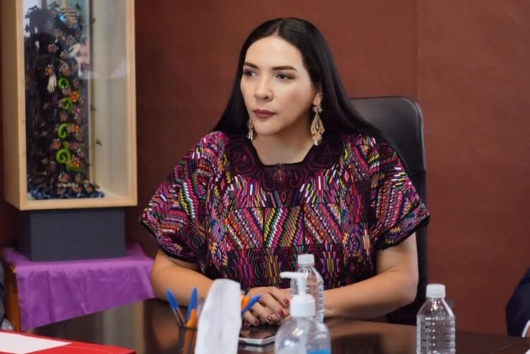 Frenar la violencia contra niños y adolescentes, una tarea pendiente: Adriana Campos Huirache