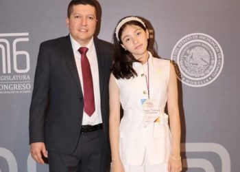 Felicita Vicente Gómez participación de Isabella Infante Rojas, en el Parlamento Infantil  2025