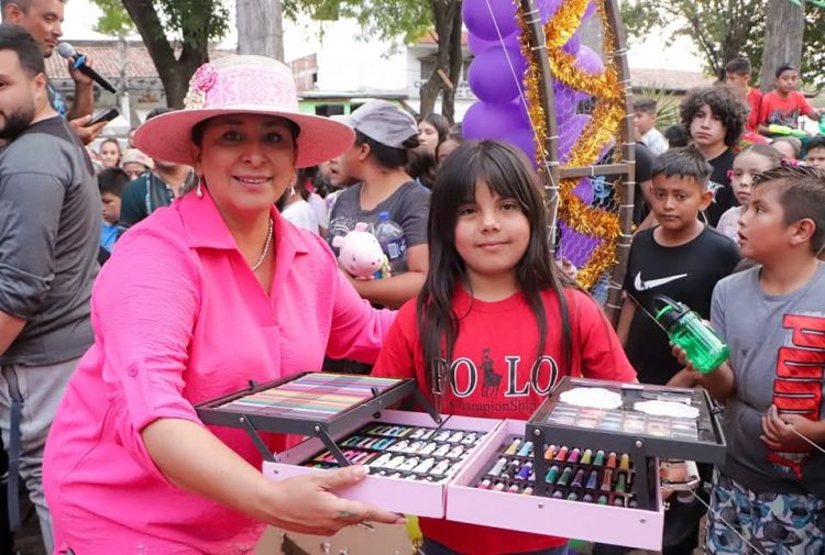 Gran celebración por el Día de la Niña y el Niño en Quiroga