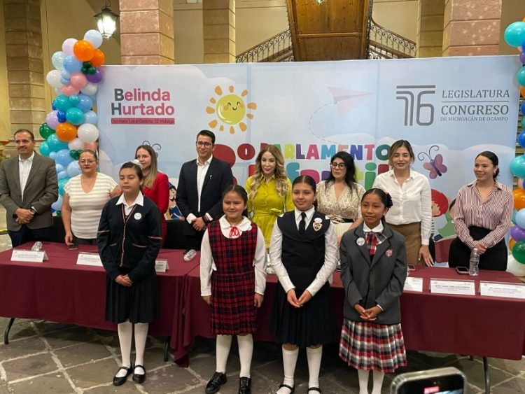 Las voces de la niñez suenan fuerte en el Parlamento Infantil del Distrito 12 de Hidalgo