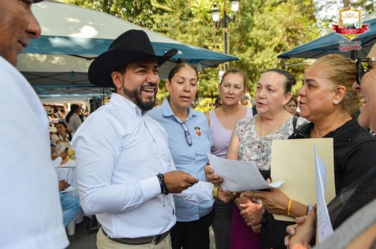 Contacto directo y permanente con la población clave para el desarrollo: Humberto Jiménez