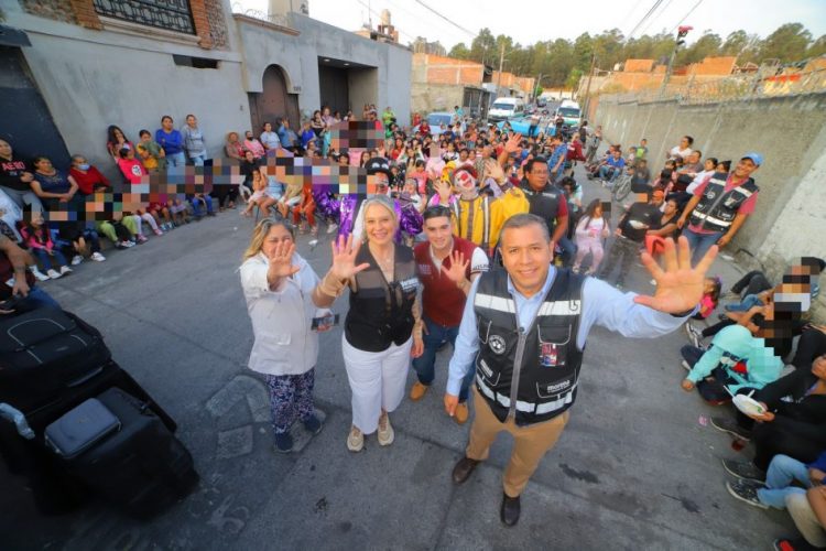 JC Barragán y Vero Zamudio celebran a miles de niñas y niños de Morelia
