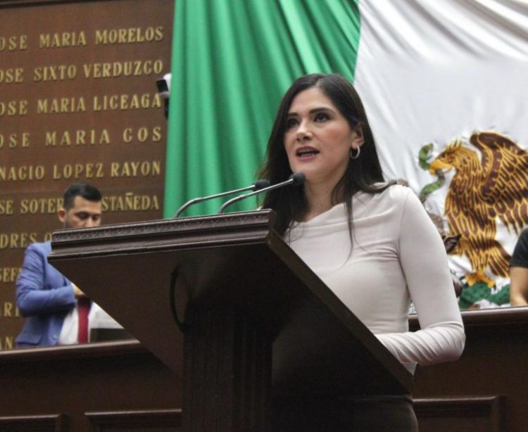 Presentará Diana Espinoza, iniciativa para reformar Ley de Turismo de Michoacán