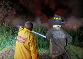 Atiende Bomberos Municipales incendio de pastizal