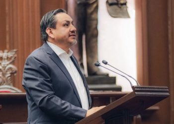 Agravar penas contra el maltrato animal propone Víctor Manríquez González