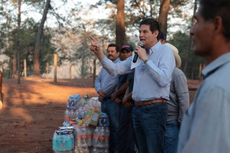 Anuncia Alfonso Martínez, denuncia por incendio a la Loma de Santa María