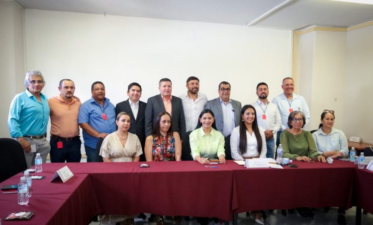 Araceli Saucedo respalda gestiones de presidentes municipales para resolver demandas prioritarias en Michoacán