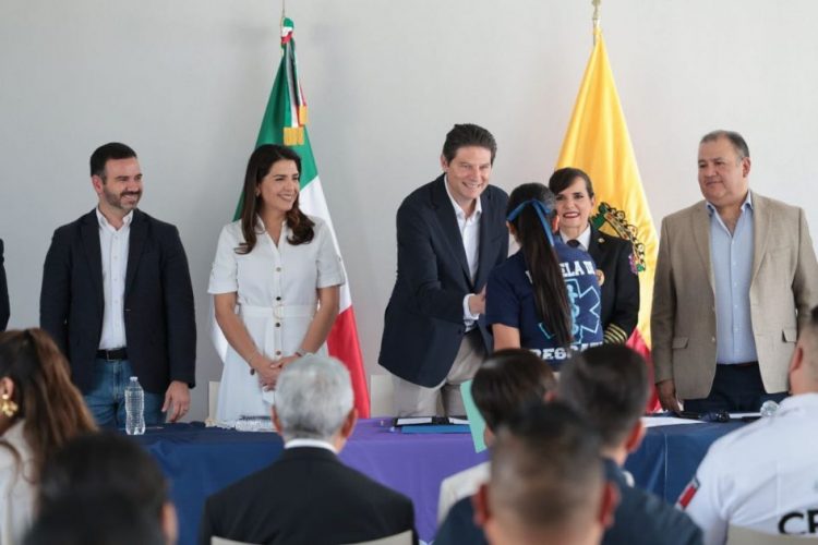 Gobierno de Alfonso Martínez respalda a Bomberos Voluntarios para salvar vidas de morelianos