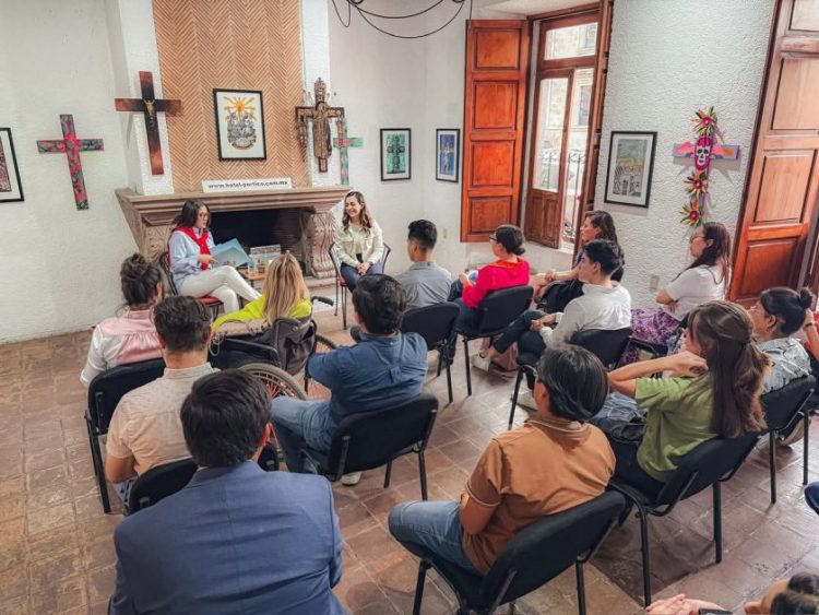 Grecia Aguilar destaca la importancia del diálogo intergeneracional en la construcción del futuro de Michoacán