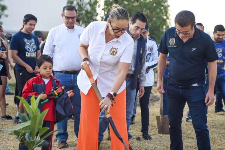 UMSNH se suma a la Jornada Nacional “Tequios, por la paz y contra las adicciones”; Yarabí Ávila encabeza actividades