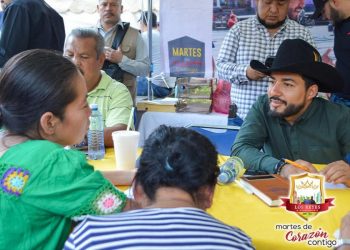 Humberto Jiménez resuelve gestiones en audiencia ciudadana “Martes de Corazón Contigo”