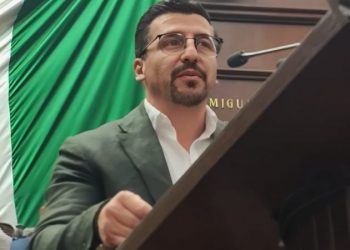 Toño Mendoza impulsa reforma para regular plataformas tecnológicas de alojamiento turístico eventual