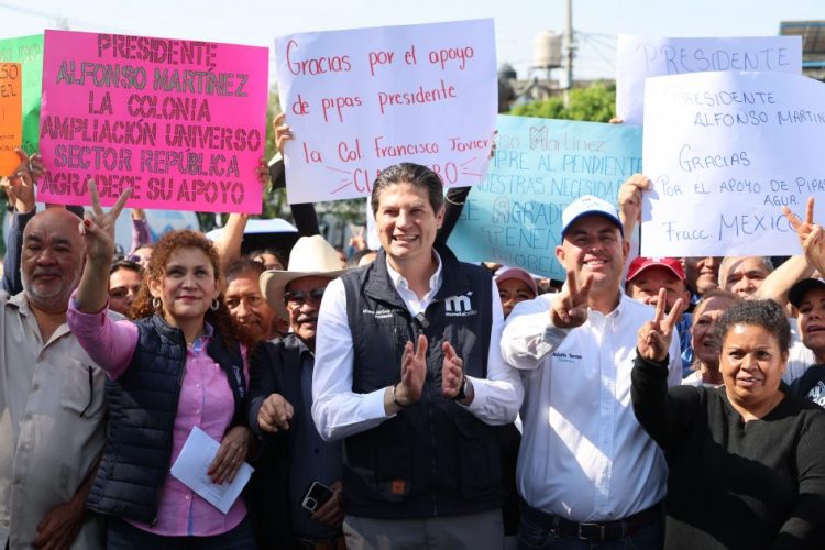 Alfonso Martínez arranca programa de suministro de agua en pipas