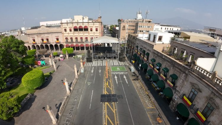 Listo, escenario para gran concierto gratuito por 484 Aniversario de Morelia
