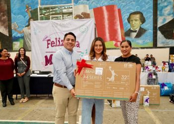 Gobierno de Zacapu celebra el Día del Maestro con reconocimiento y gratitud