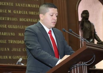 Vicente Gómez presenta iniciativa para regular contaminación auditiva