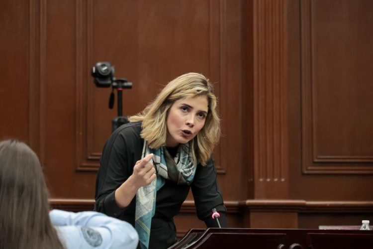 Brissa Arroyo presenta iniciativa para ubicar en el marco legal la violencia obstétrica