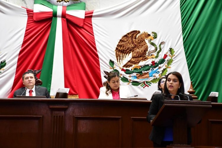 Diputados del PAN en Michoacán exigen explicación por uso político de embarcación militar