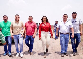 Mónica Valdez, dio el arranque al reencarpetamiento en Tariácuri