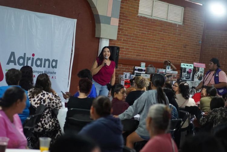 Madres de familia, pilar fundamental de la sociedad y debe ser apoyado desde todas las trincheras: Adriana Campos