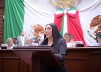 Que se implemente Programa de Apoyo a Madres con Cáncer gratuito en Michoacán propone al pleno la diputada Adriana Campos Huirache